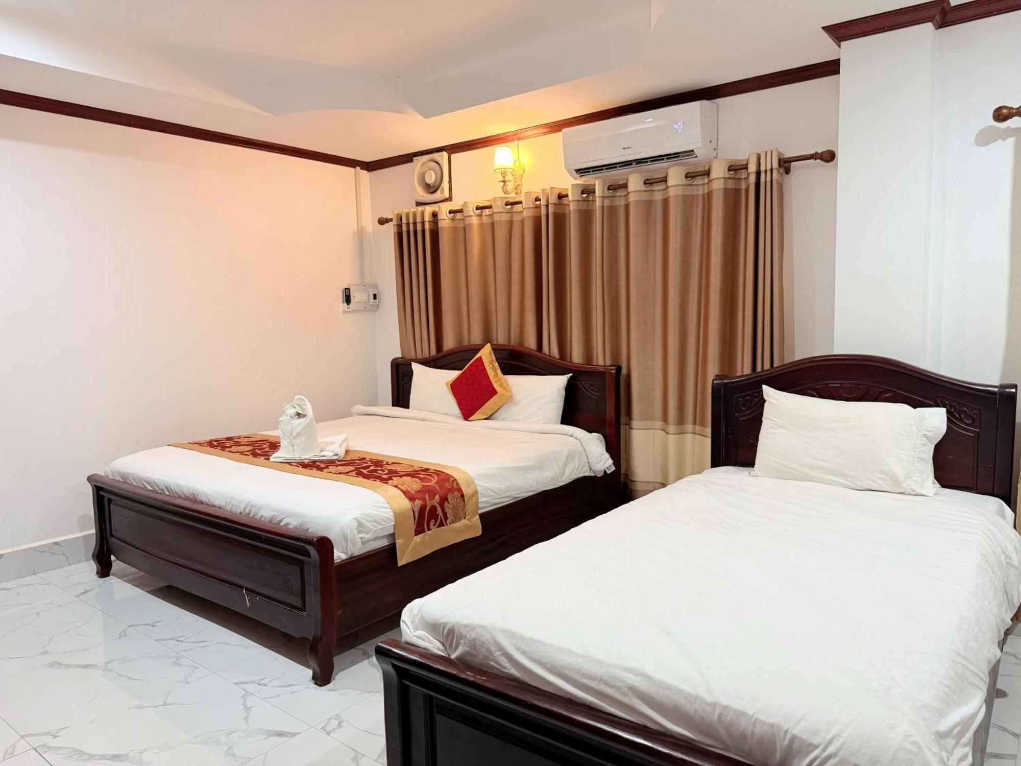 Vangvieng Sisavang Mountain View Hotel Vang Vieng Zewnętrze zdjęcie