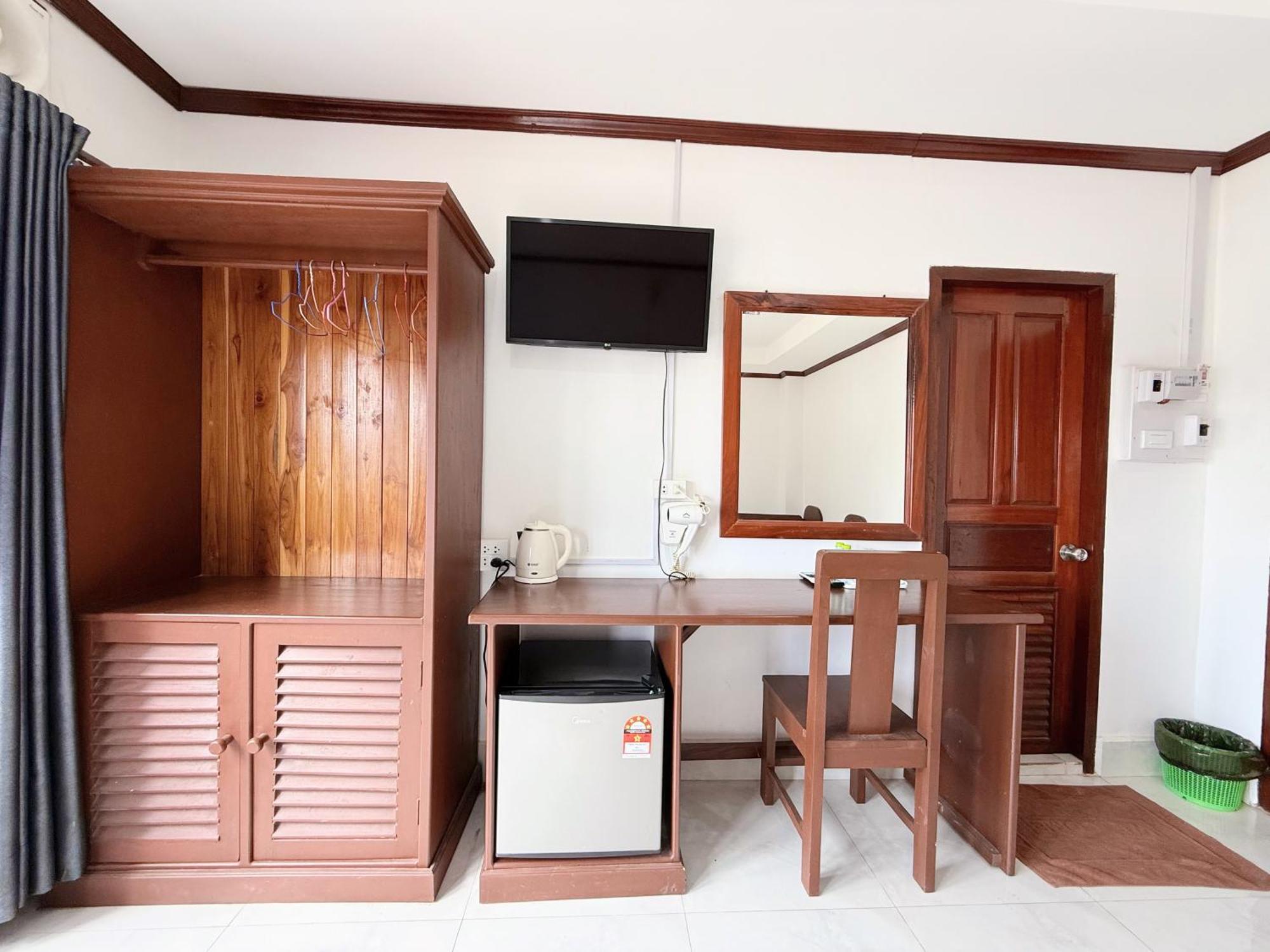 Vangvieng Sisavang Mountain View Hotel Vang Vieng Zewnętrze zdjęcie