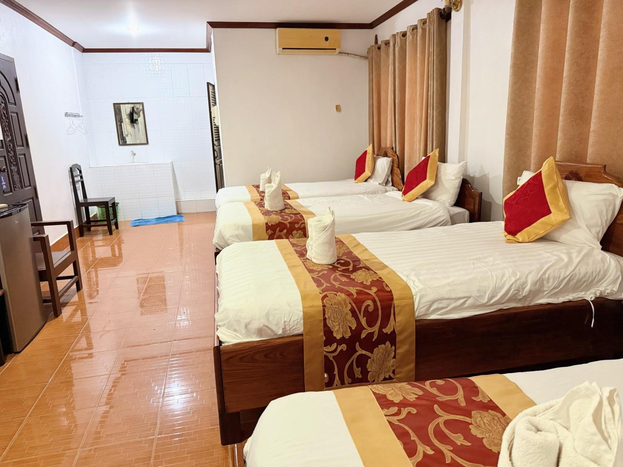 Vangvieng Sisavang Mountain View Hotel Vang Vieng Zewnętrze zdjęcie