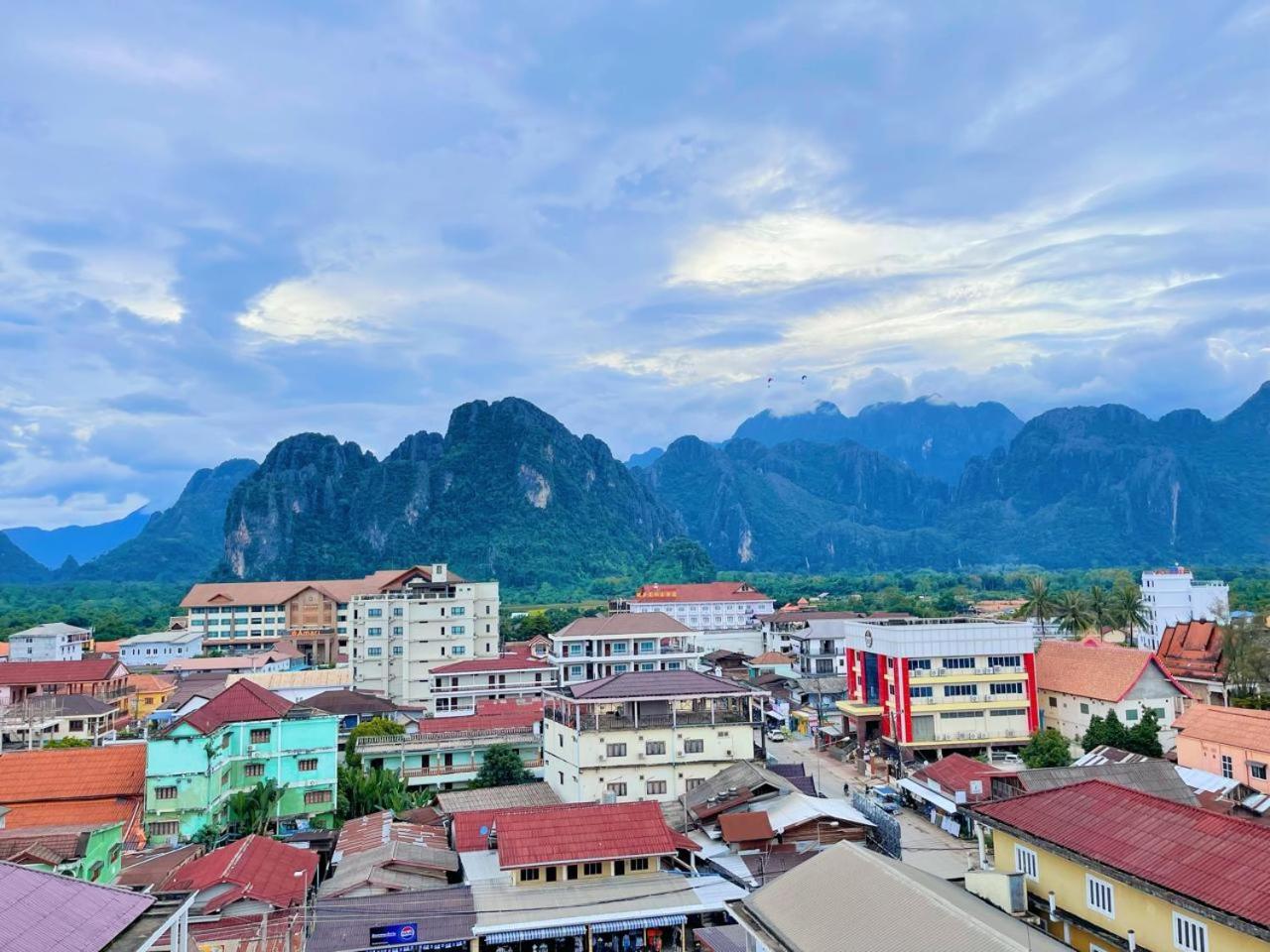 Vangvieng Sisavang Mountain View Hotel Vang Vieng Zewnętrze zdjęcie