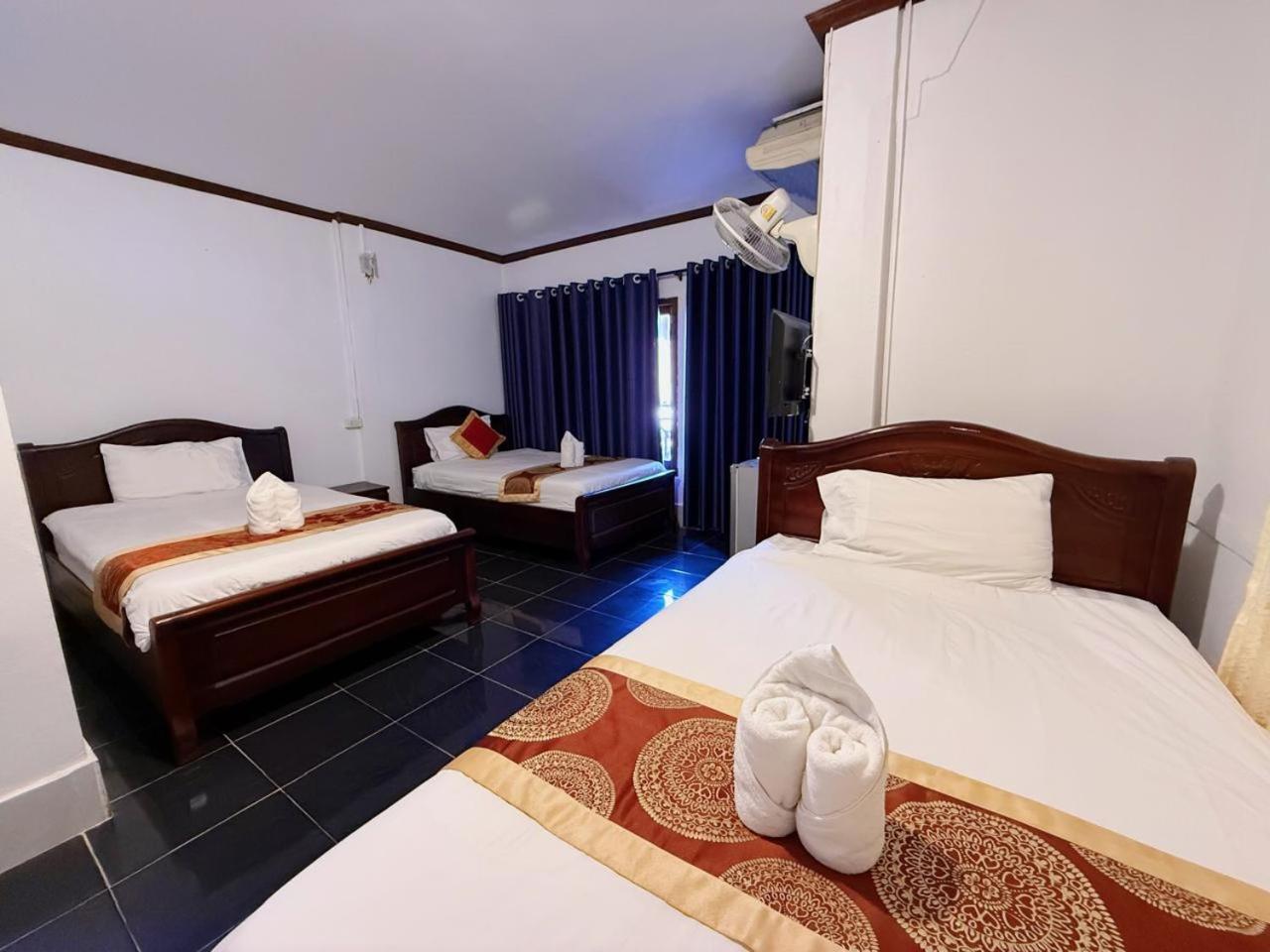 Vangvieng Sisavang Mountain View Hotel Vang Vieng Zewnętrze zdjęcie