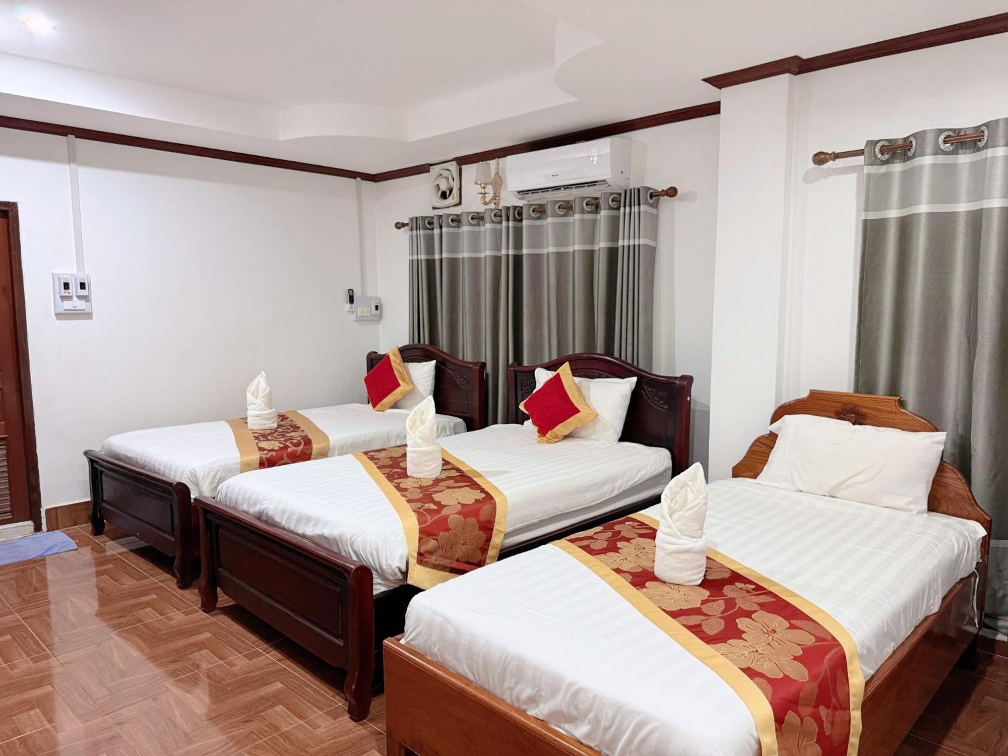 Vangvieng Sisavang Mountain View Hotel Vang Vieng Zewnętrze zdjęcie